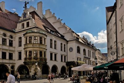 A delicacy tour through Munich's old town - Pfennigmuckerl and the Hofkunstmühle link you can taste