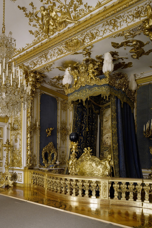 From Munich: Herrenchiemsee Palace and Boat Trip Day-Tour - Break Time at the Palace: Use It for Views and Photos