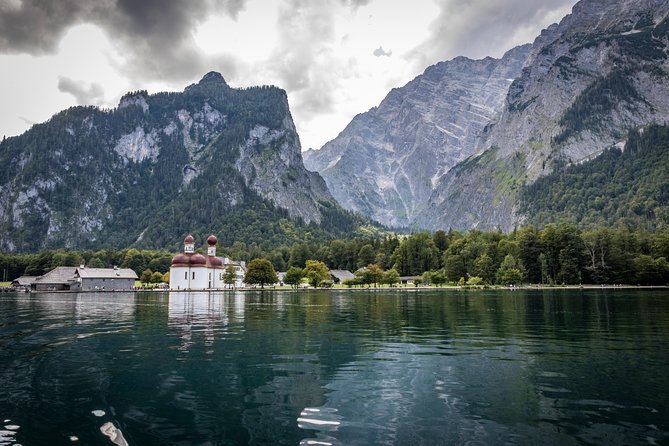 From Munich: Königssee Boat Ride & Berchtesgaden Salt Mine - St. Bartholomä: Island Time for Photos, Church Stop, and Snacks