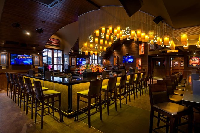 Hard Rock Cafe Munich with Set Lunch or Dinner - Should you book Hard Rock Cafe Munich set lunch or dinner?