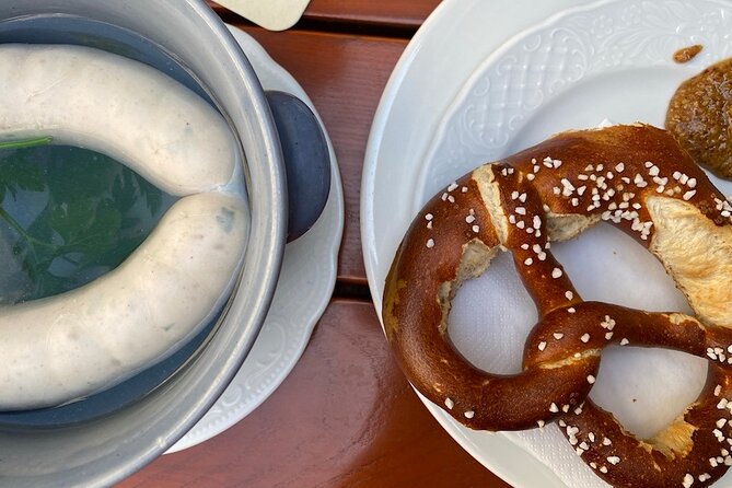 Munich 2 Hour Food Power Tour - Drinks included, with clear rules: plan around the 18+ part