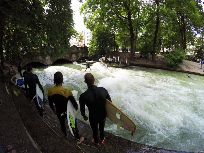 Munich: Eisbachwelle River Surfing Experience - Drinks, photos, and the small-group feel