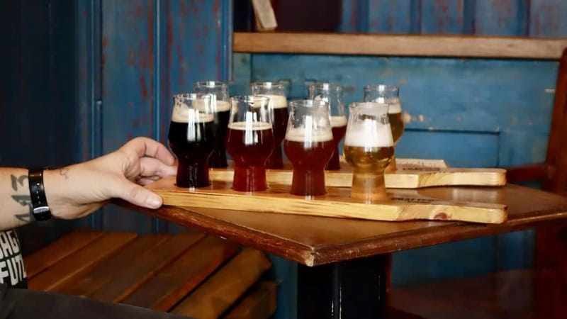 Munich: Guided Craft Beer & Cultural Tour With Snack - Starting at BrewsLi: how the tour kicks off