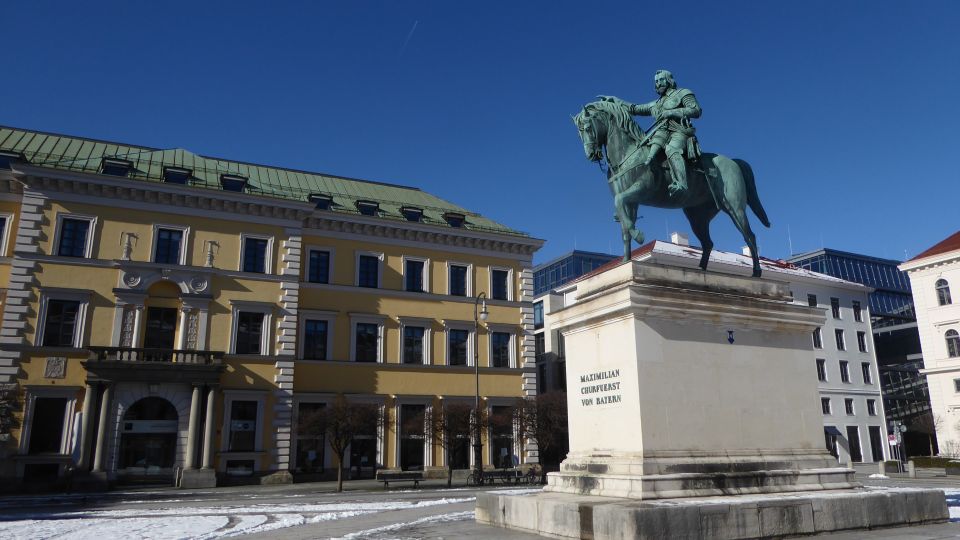 Munich: Historical Walking Tour Maxvorstadt with GEO Epoche - Entering Maxvorstadt: Athens on the Isar and the WWII shadow