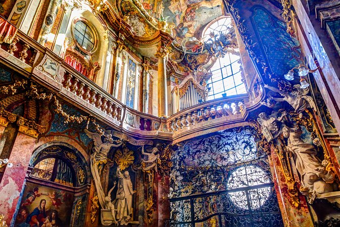 Munich: Old Town Highlights Private Walking Tour - Frauenkirche and Theatinerkirche: architecture plus the people behind it