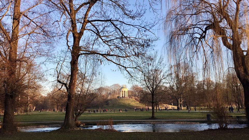 Munich: Private Half-Day Guided Walking Tour - How this tour really plays out on the ground