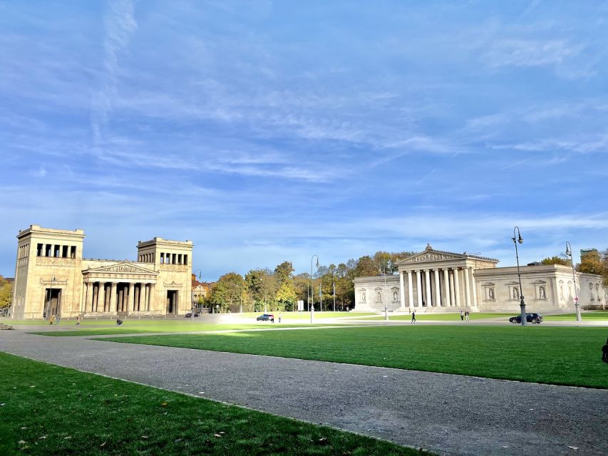 Munich: Private Half-Day Guided Walking Tour - Marienplatz and the Old City spine: your first orientation win