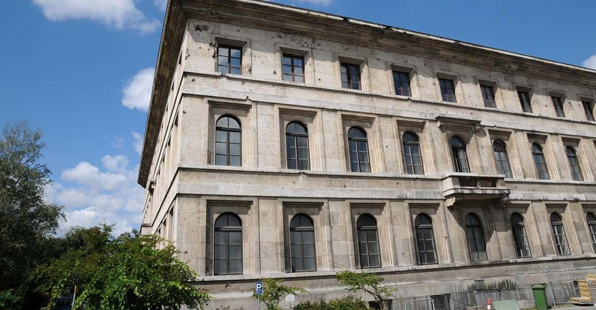 Munich: Private or Group Third Reich and WWII Walking Tour - Beer halls, the Beer Hall Putsch, and how propaganda took hold