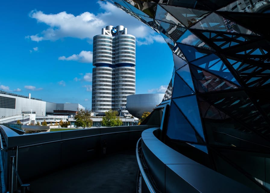 Munich Private Walking Tour with the BMW Museum and BMW Welt - Hofbräuhaus Beer Culture: A Munich Stop That Doesn’t Feel Like an Afterthought