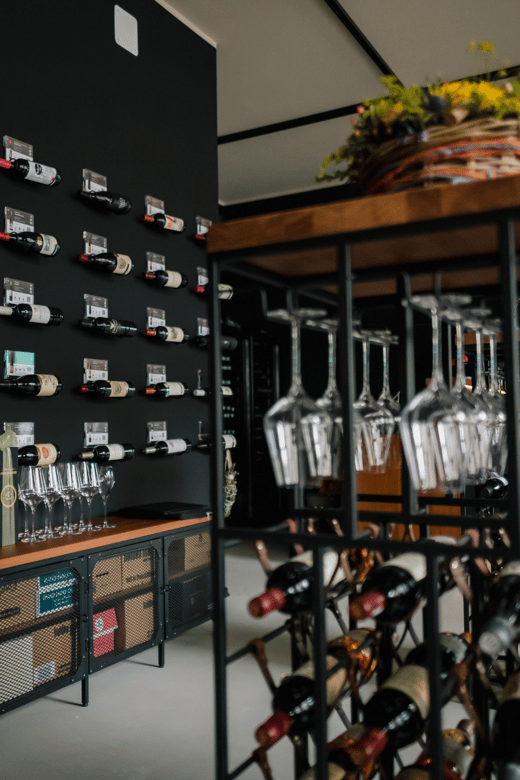 Munich: Romantic Wine Experience for Two at Viktualienmarkt - The Sparkling Bottle Included: What You Should Expect From the Wine