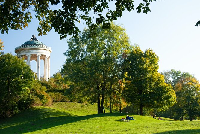 Munich Scavenger Hunt and Sights Self-Guided Tour - Best for families, first-timers, and even Munich insiders