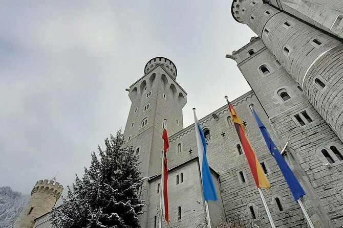 Neuschwanstein Exclusive Romantic Winter Tour INCL. TICKETS - Neuschwanstein Castle: Tickets, Timing, and 346 Stairs