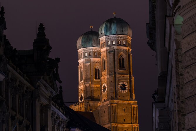 Night watchman torchlight tour in Munich - Torchlight Munich: Why the Night Watchman Walk Works