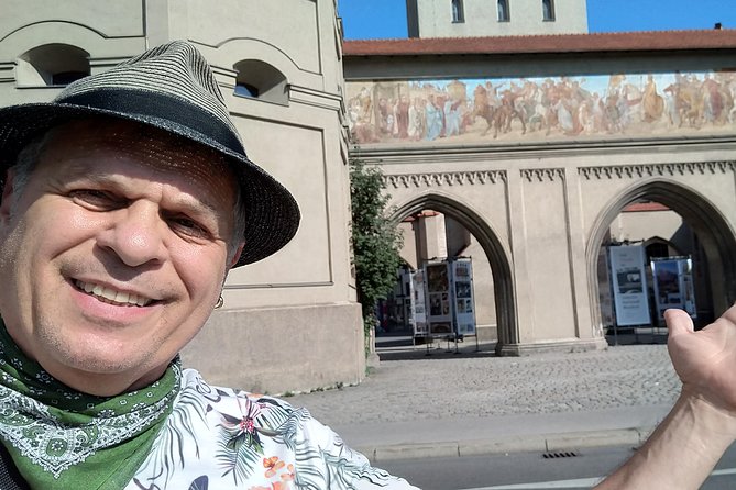 Paul's Private Tour Munich Highlights - Viktualienmarkt: where the stories taste better