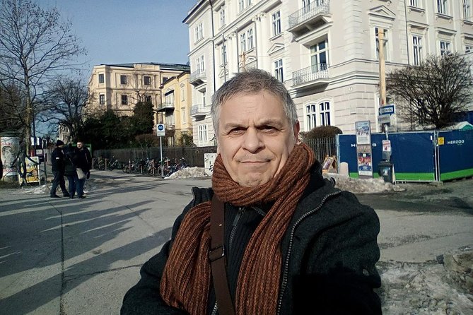 Paul's Welcome Walking Tour in Old Town Munich - Karlstor to Augustinerbrau: Brewing Culture Comes First