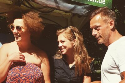Private and full rickshaw tour in the English Garden - Watching the Eisbach surfing wave without the chaos