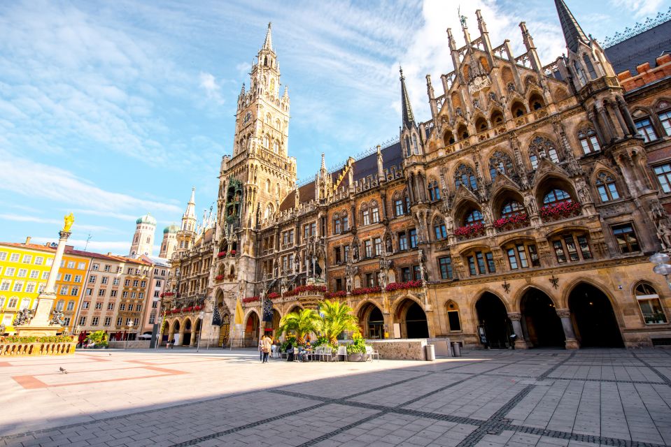 Private Beer Tasting Tour in Munich with Oktoberfest Museum - The Munich beer story you’ll hear on the walk