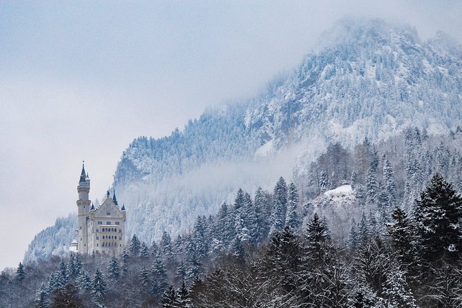 Private Castle Tour from Munich: Neuschwanstein, Hohenschwangau, and Linderhof - Linderhof Castle: a more graceful ending with park time
