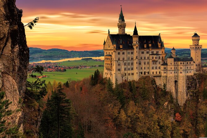 Private Day Trip from Munich to Neuschwanstein and Linderhof - Linderhof Palace: A Different Side of Ludwig II