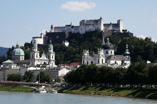 Private Eagles Nest & Salzburg Mini Van Tour incl. S.O.M sights - Private transport to the Eagle’s Nest and Salzburg’s highlights