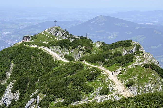 Private Eagles Nest & WWII Doku Center Tour incl. Tickets & Lunch - Dokumentationszentrum Obersalzberg: audio-guided WWII context you can pace