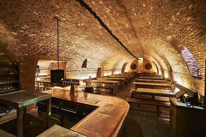 Private Munich Beer Hall Tour with 3-Course Meal & Beer Tastings - Museumstüberl tasting: two half-liter pours and a shareable snack board