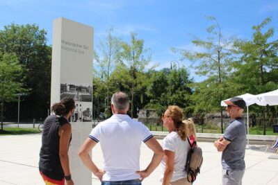 Private Munich Old Town and Third Reich Walking Tour - Marienplatz, Town Hall Sights, and the Glockenspiel Moment