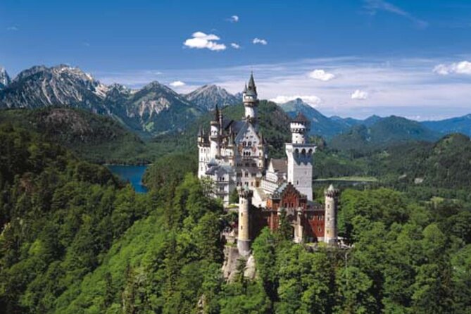 Private Tour at Neuschwanstein And Linderhof Palaces From Munich - Hohenschwangau: Alpsee and the calmer side of the story