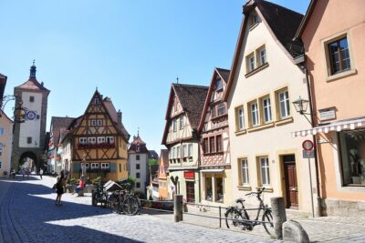 Private tour from Munich to Rothenburg and Harburg - Harburg: the castle-and-river viewpoint stop