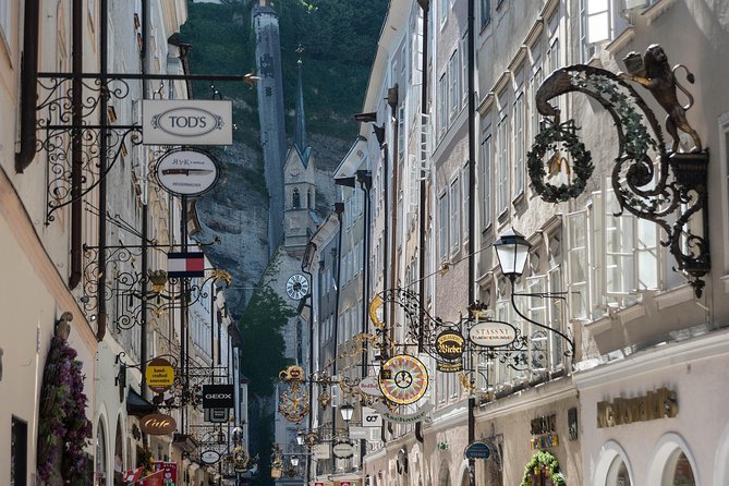 Private Transfer from Munich to Salzburg, English-speaking driver - About the driver: local insights without the tour-guide pressure