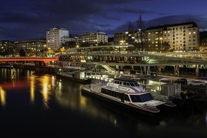 Private Transfer from Munich to Vienna with 2 hours for sightseeing - Who this transfer fits best