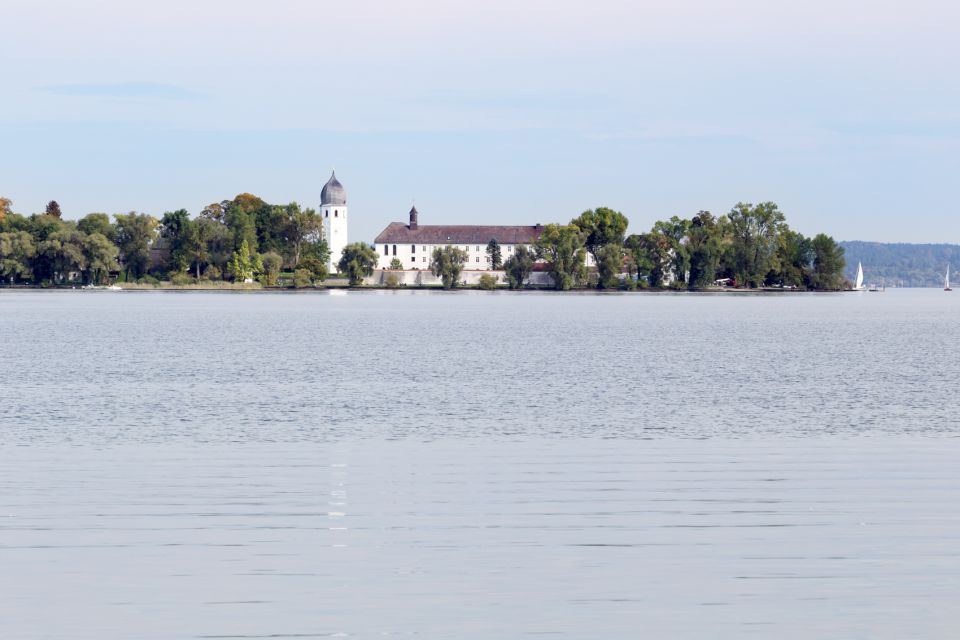 Private Van Tour to the Royal Palace of Herrenchiemsee - Munich to Chiemsee by private van: the easy part you’ll thank yourself for