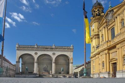 Segway Tour Munich Old Town 3 hours - Englischer Garten: Gliding Through One of the World’s Biggest Parks