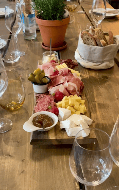 South Tyrolean specialties and wine tasting - Should you book Aunt Alma’s South Tyrolean wine tasting?