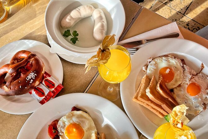 The Perfect Start: Munich PRIVATE Tour with Bavarian Breakfast - A 10:00 Start With Real Munich Energy