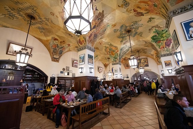 Third Reich Walking Tour Munich - Munich on Foot, With the Nazi Story Behind the Facades