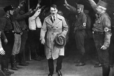 Walking Tour on Origins of Nazism in Munich - English - Stop-by-stop: Opfer des Nationalsozialismus to Hofbräuhaus