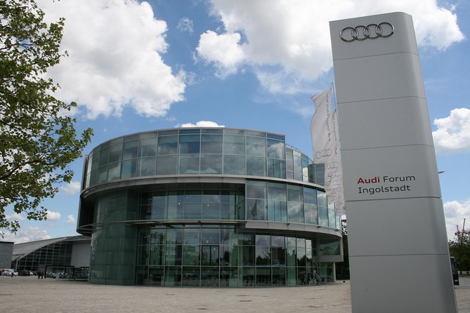 Wright Europe Vacations - Private Escorted Auto Tours - Day 5: Mercedes-Benz at Sindelfingen and the Museum Countdown Through Time
